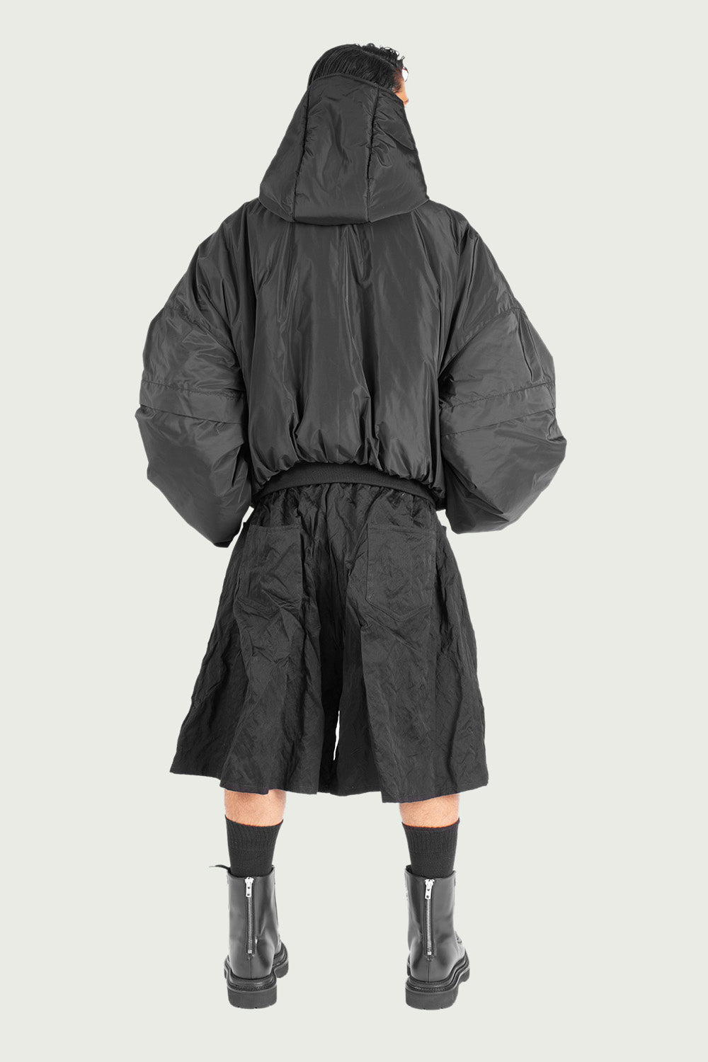 1105 — LND BOMBER